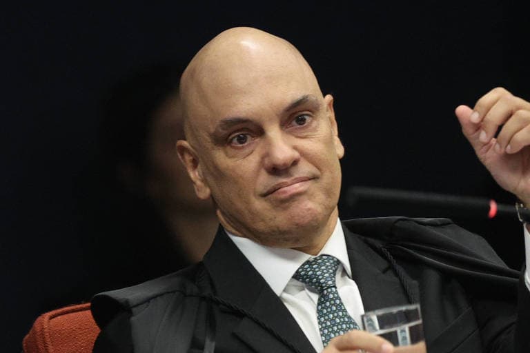 Moraes e Gonet rebatem pressões e defendem punição ao julgar Bolsonaro; Motta admite votar anistia