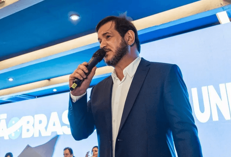 União Brasil faz pente-fino em cargos e prepara anúncio de oposição a Lula