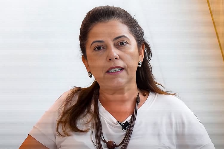 Tesoureira do PT defende deputados que votaram a favor da PEC da Blindagem