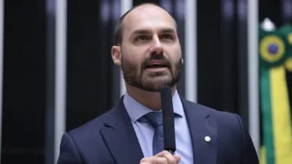 Eduardo Bolsonaro diz esperar mais sanções dos EUA após condenação do pai