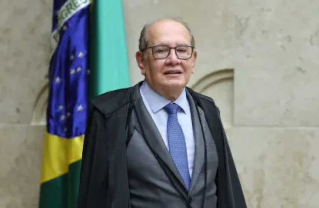 Gilmar aciona Congresso e União sobre regras de impeachment de ministros