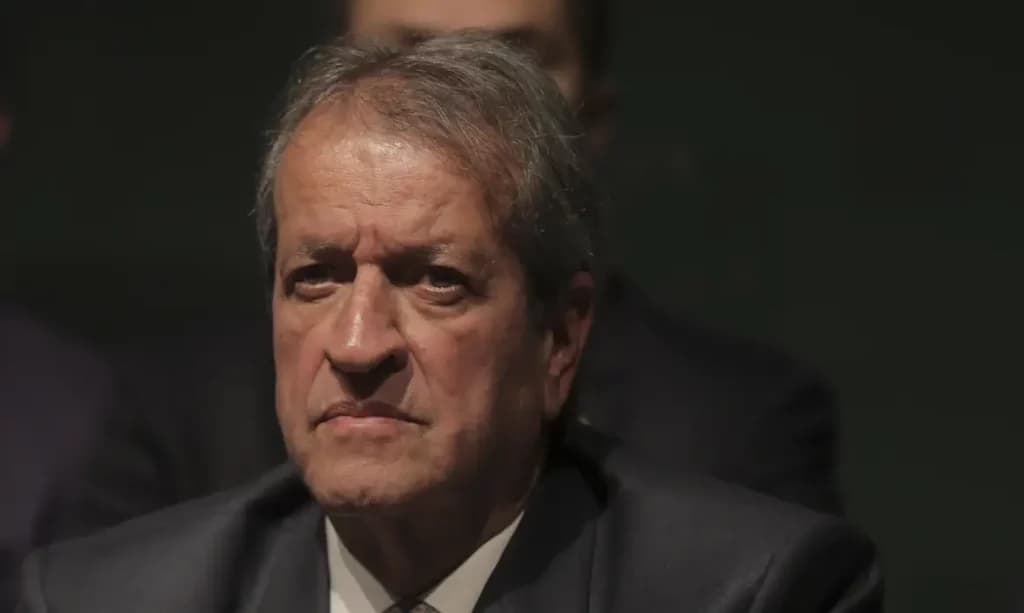 Presidente do PL prepara gesto a Eduardo Bolsonaro para selar paz