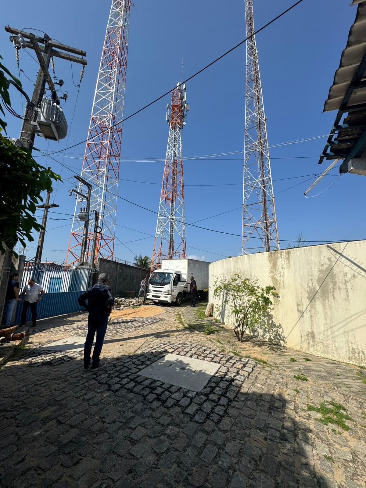 Rádio Assembleia RN recebe transmissor e se prepara para entrar no ar em 94,9 FM