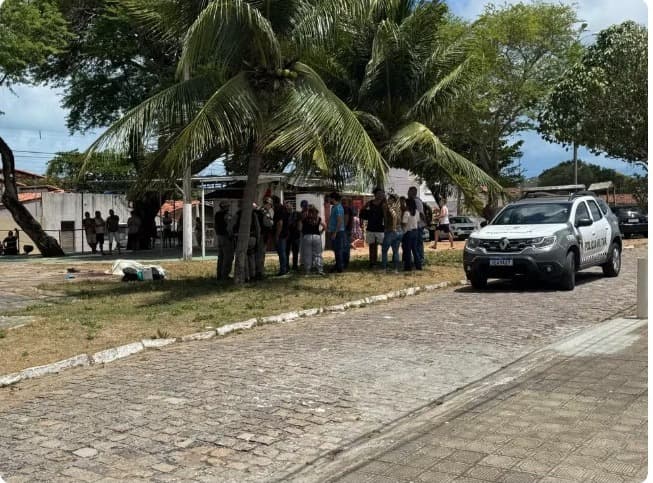 Homem que decapitou o pai em praça pública de Natal é condenado a 20 anos de prisão