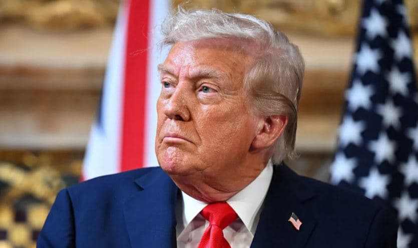 Trump falará com líderes militares de alto escalão em reunião convocada às pressas