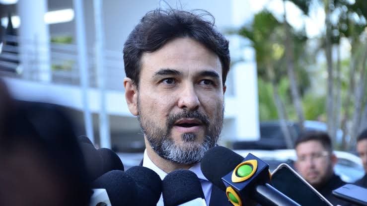 Secretário de Administração Penitenciária do RN pede desculpas após postagem citando Bolsonaro, afirmando que cu e cigarro são moedas de troca em presidios