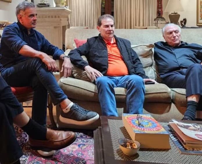 Relator quer votar alternativa à anistia na próxima quarta-feira, dia 24; ideia foi debatida com Temer, Aécio e Hugo Motta
