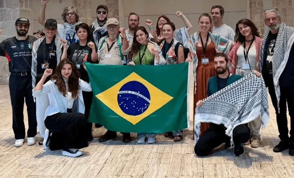 Deputada e ativistas brasileiros serão deportados de Israel para a Jordânia nesta terça