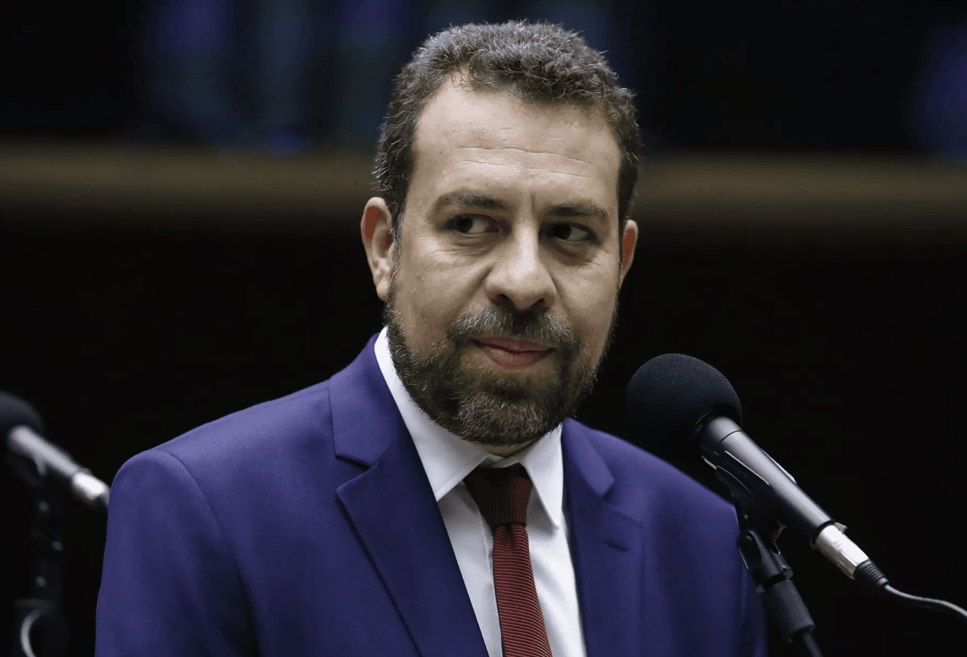 PSOL tenta evitar debandada de votos para o PT após saída de Boulos para o governo