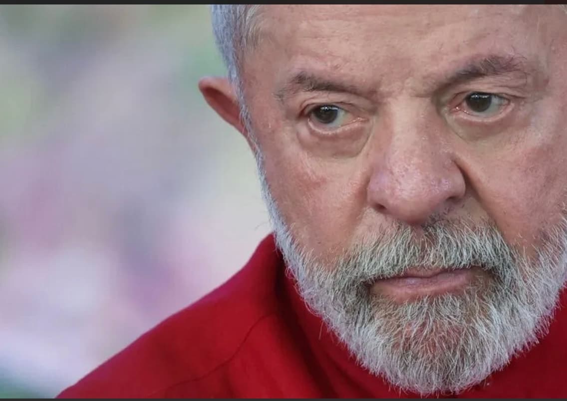 Lula critica "extrema direita" e elogia Evo Morales e Hugo Chávez