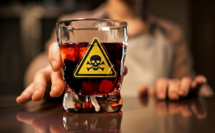 Bebidas adulteradas: sobe para 60 o número de intoxicações por metanol no Brasil