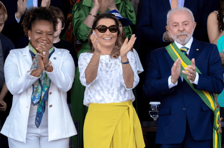 Com aval de Lula, PT convida Margareth Menezes a se filiar e disputar eleições