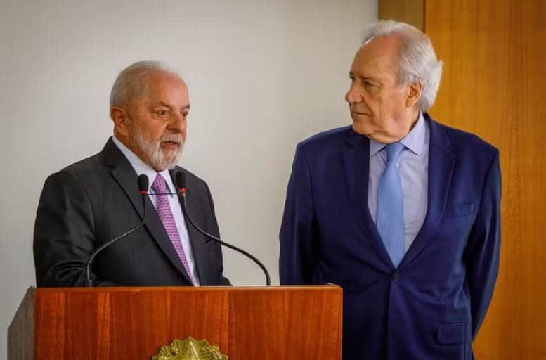 Lula ficou ‘surpreso' com operação no RJ e ‘estarrecido' com mortes, diz Lewandowski