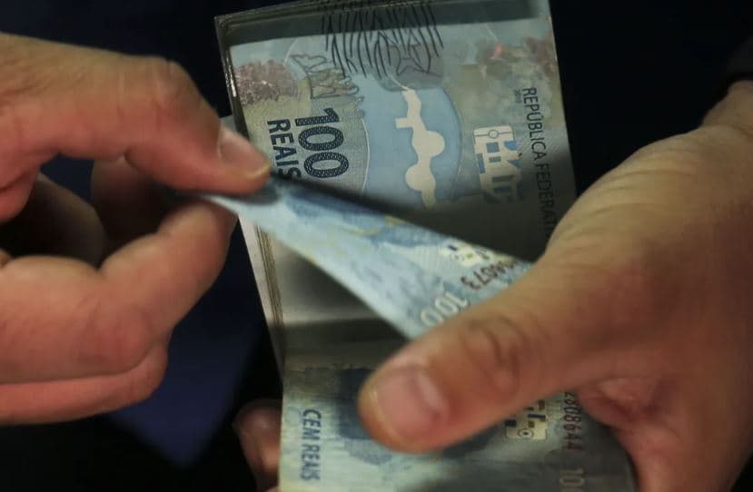 Mercado ilegal causa prejuízo anual de R$ 468,3 bilhões no Brasil; veja perdas por setor