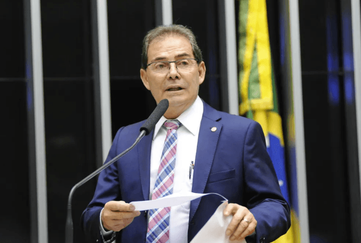 Sem consenso, relator da anistia entra na 3ª semana de negociações do texto