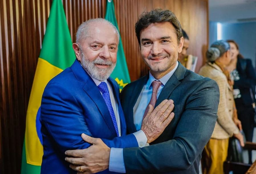 União Brasil anuncia reunião para tratar da expulsão de Celso Sabino após recuo do ministro sobre saída do governo Lula