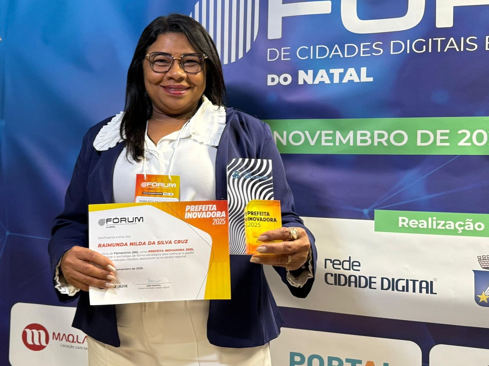 Prefeita Nilda Cruz recebe título de Prefeita Inovadora pelo projeto Parnamirim Aeroporto Digital