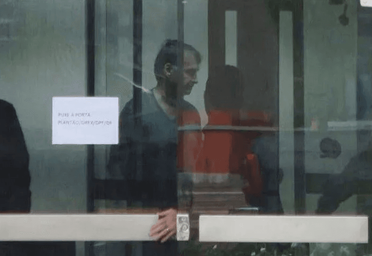 Preso há uma semana, Bolsonaro enfrenta rotina rígida e isolamento enquanto aguarda saída da prisão da PF