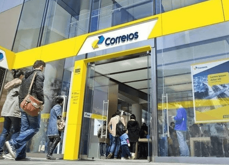 Crise dos Correios se aprofunda e força governo a bloquear gastos de ministérios