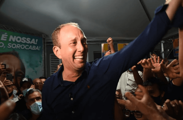 PF aponta ‘prefeito tiktoker' como líder de esquema criminoso ligado a contratos públicos