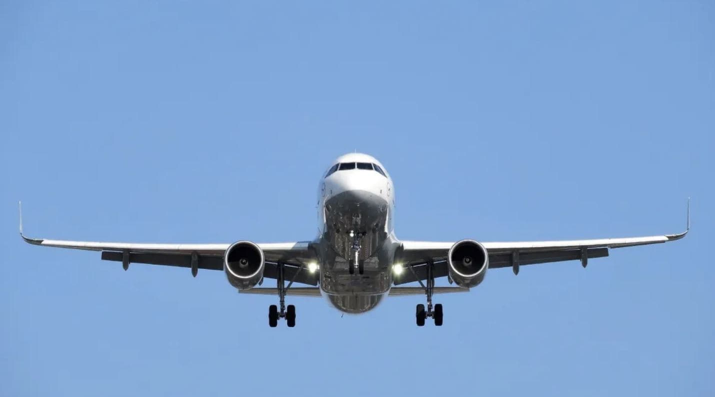 Passageiro morre após desembarcar de avião com falha técnica