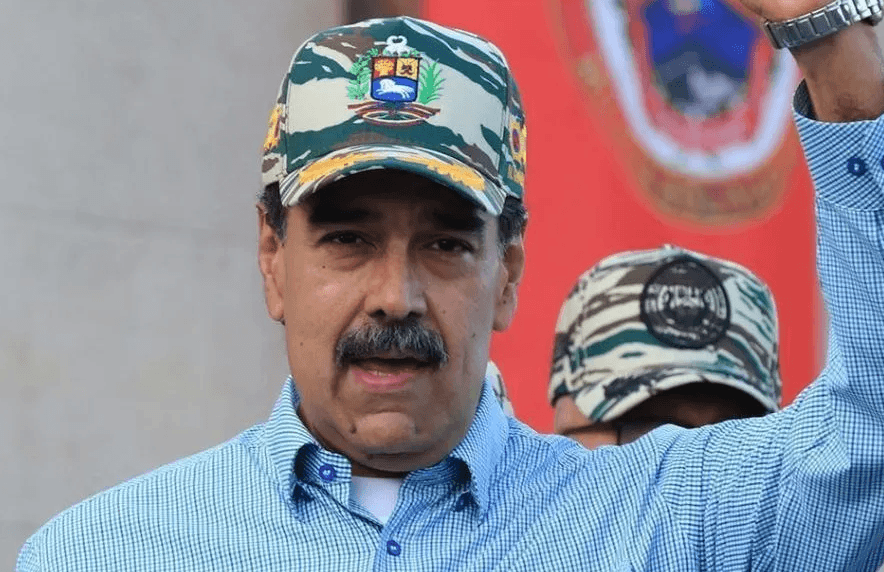 Com pressão dos EUA no Caribe, Maduro reforça laços com China e Rússia