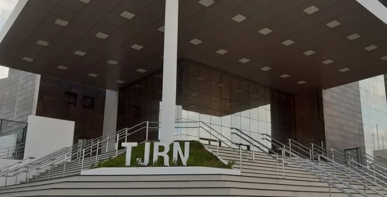 Sindicato processa governo Fátima e cobra 13º imediato para todos os servidores