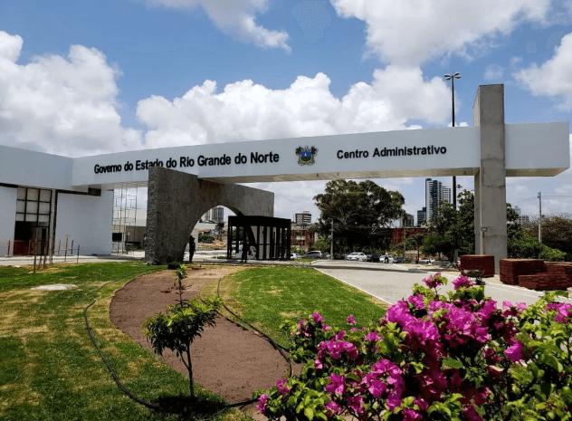 Ponto facultativo do Dia do Servidor Público altera expediente em órgãos estaduais e municipais no RN