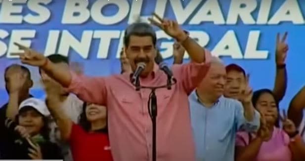 [VÍDEO] AGORA VAI: Maduro canta "Imagine", de John Lennon, em apelo de paz aos EUA