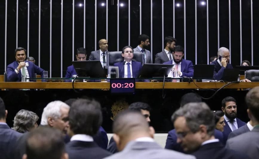 Entenda os principais pontos do PL Antifacção aprovado pela Câmara
