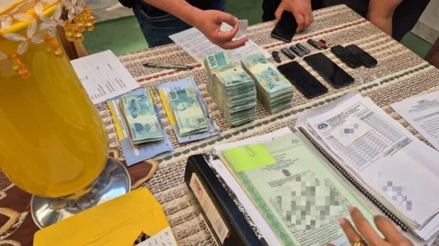 Operação apreende mais de R$ 120 mil na casa de ex-prefeito no RN