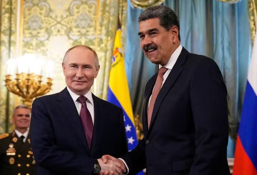 Rússia diz estar pronta para apoiar a Venezuela em meio a tensões com EUA