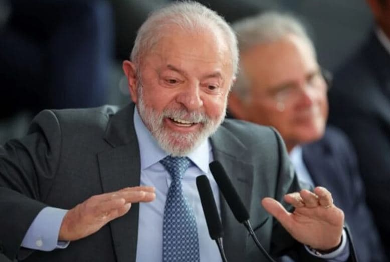 Lula endurece ofensiva pelo fim da escala 6×1 e mira impacto eleitoral em 2026