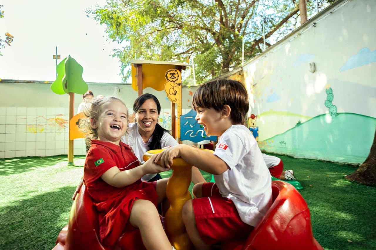 Maple Bear Natal: imersão bilíngue e metodologia canadense que transformam a aprendizagem