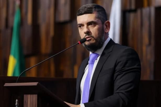 Alerj peita Moraes e aprova soltura de Bacellar, preso por vazar operação da PF