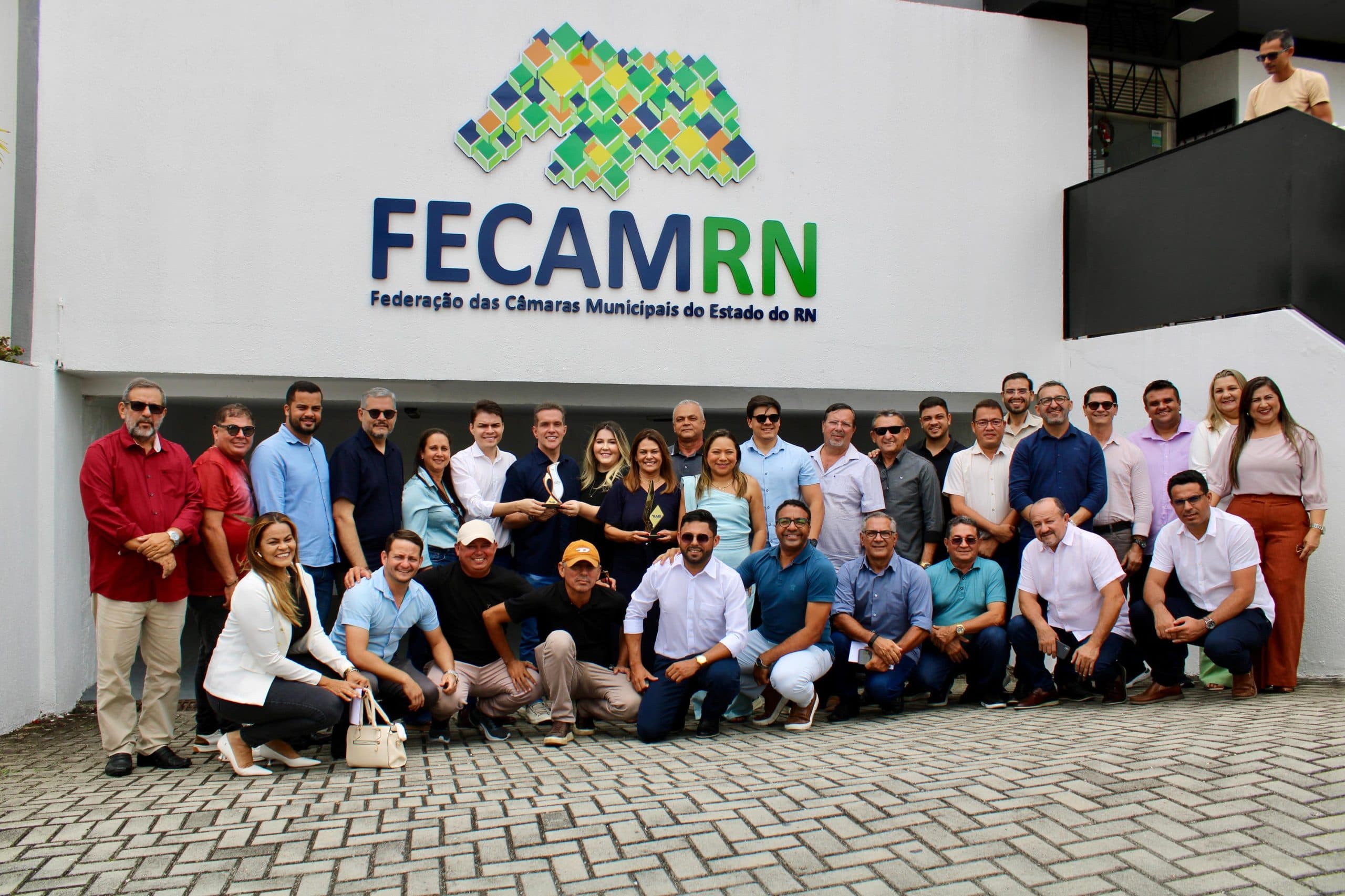 Eriko Jácome recebe moção de apoio de presidentes de Câmaras Municipais do RN após ataques direcionados por vereadores do PT