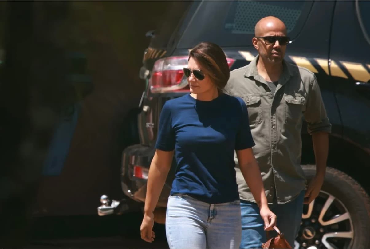 Após prisão de Bolsonaro, Michelle indica topar ser vice de Tarcísio