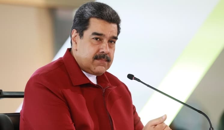 EUA apertam o cerco e sancionam empresas e navios do petróleo da Venezuela