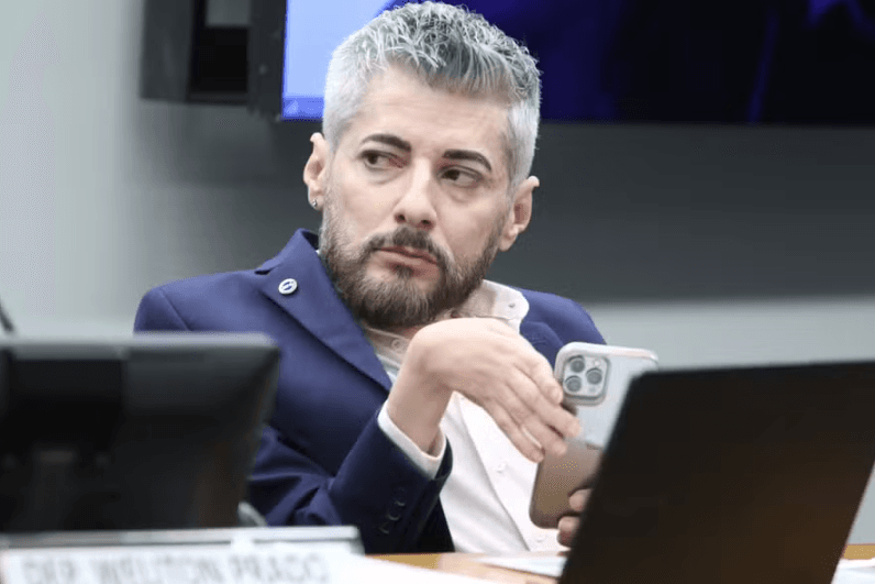 Número 2 do Ministério da Previdência no governo Lula recebeu R$ 50 mil do ‘Careca do INSS', diz PF