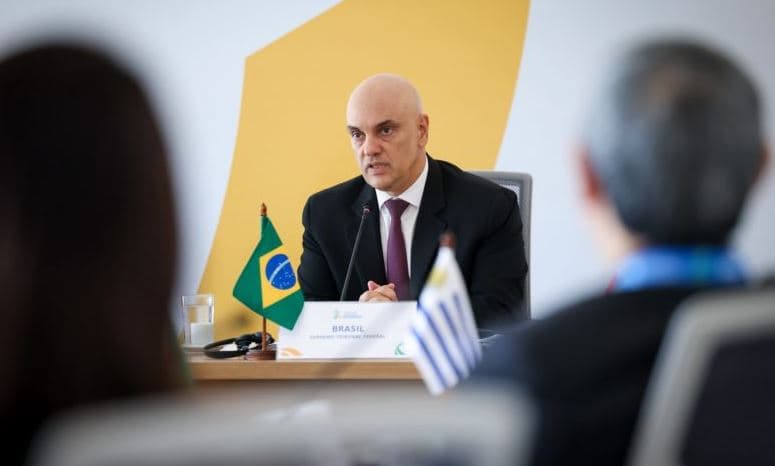 "Não há no mundo um Poder Judiciário tão forte quanto no Brasil", diz Alexandre de Moraes