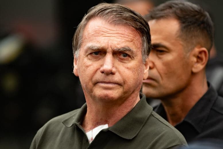 Internado, Bolsonaro deve passar por novo procedimento médico na véspera do Ano-Novo