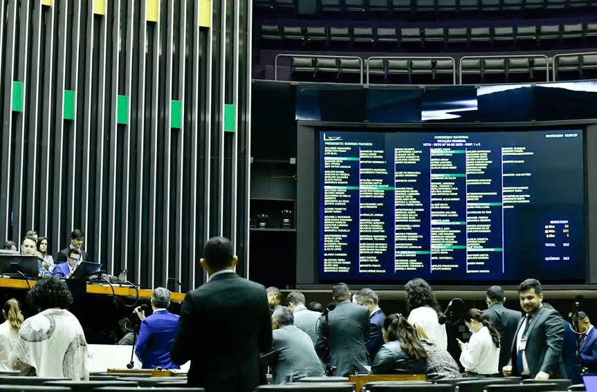 Governo Lula libera R$ 1,8 bilhão em emendas em uma semana e tenta reduzir pressão do Congresso no fim do ano