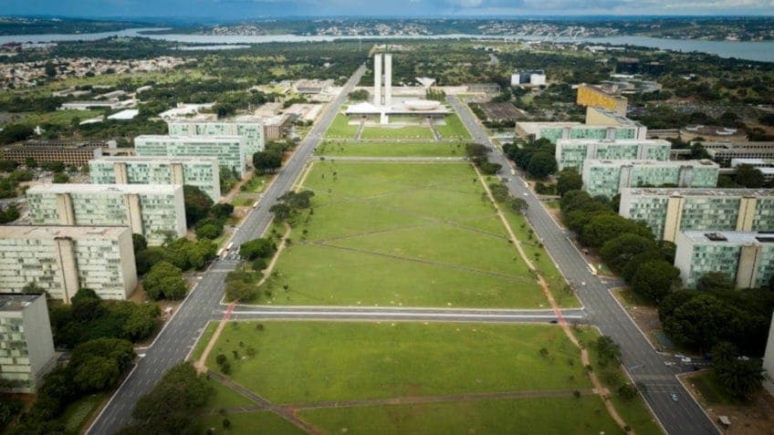 Governo demitiu 204 funcionários por desinteresse e negligência desde 2017