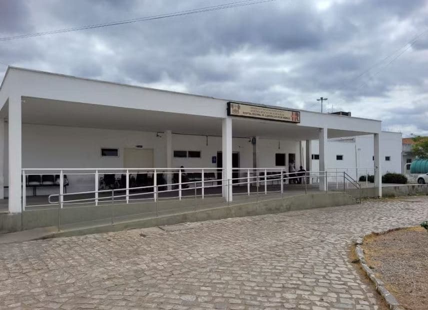 Sobrevivente de queda de avião em Pau dos Ferros sai do hospital antes de liberação médica