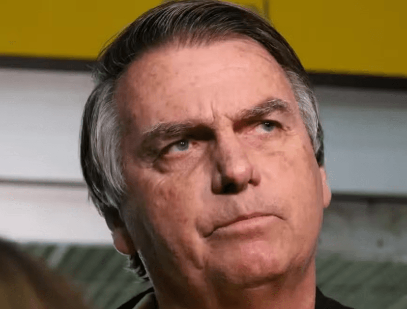 Moraes autoriza Jair Bolsonaro a conceder primeira entrevista após prisão