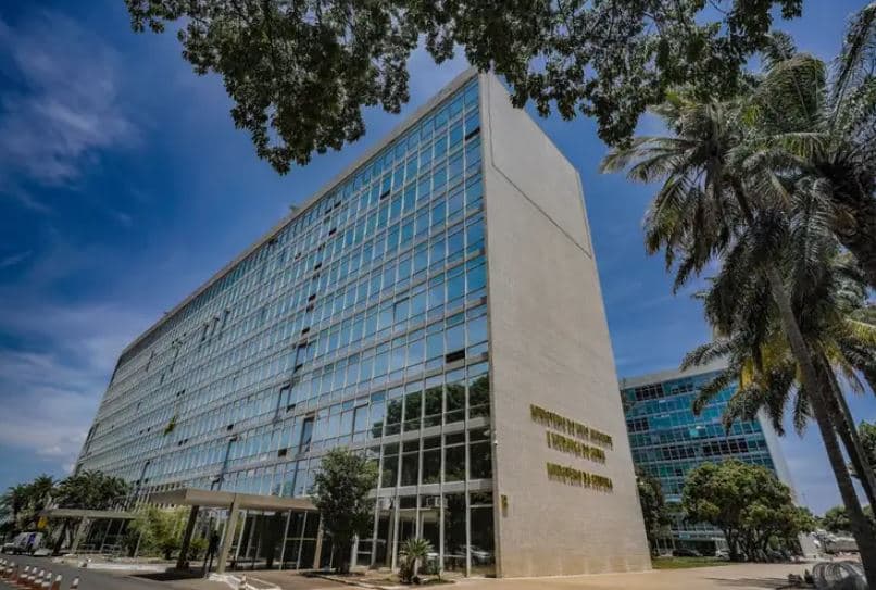 Ministério da Cultura usa novas regras de fiscalização para livrar empresa suspeita de fraude milionária na Lei Rouanet