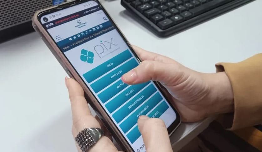 Banco Central endurece regras do Pix e prevê bloqueio automático de contas suspeitas em casos de fraude