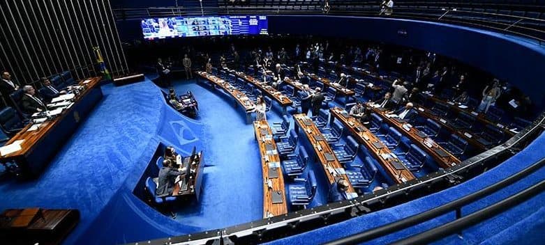 Pauta-bomba: Senado aprova em 1º turno PEC dos agentes de saúde