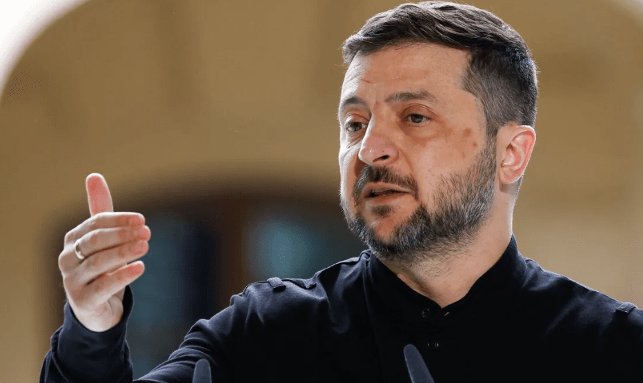 Negociadores da Ucrânia e dos EUA discutem acordo de paz no dia de Natal; conversa “muito boa”, afirma Zelensky