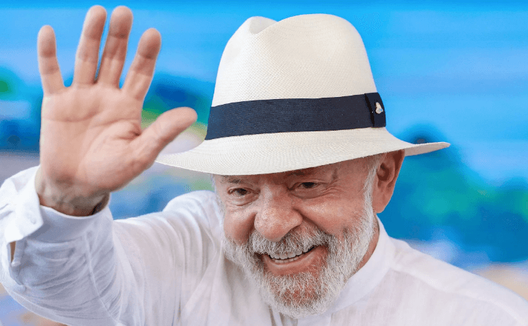 Lula participou de inauguração de fábrica ligada a Vorcaro antes de encontro no Planalto
